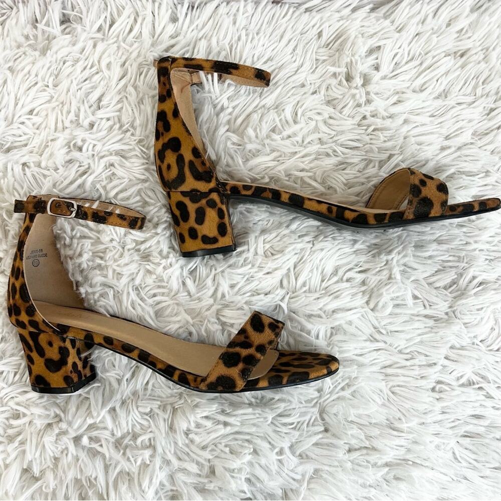 Bella Marie Jean-08 Leopard Print Heels Size 10 - Picture 9 of 12